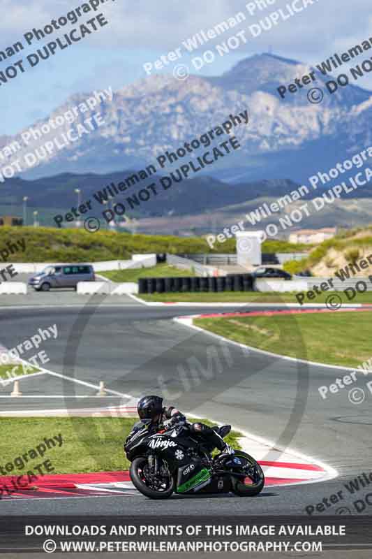 Circuito de Navarra;Spain;event digital images;motorbikes;no limits;peter wileman photography;trackday;trackday digital images